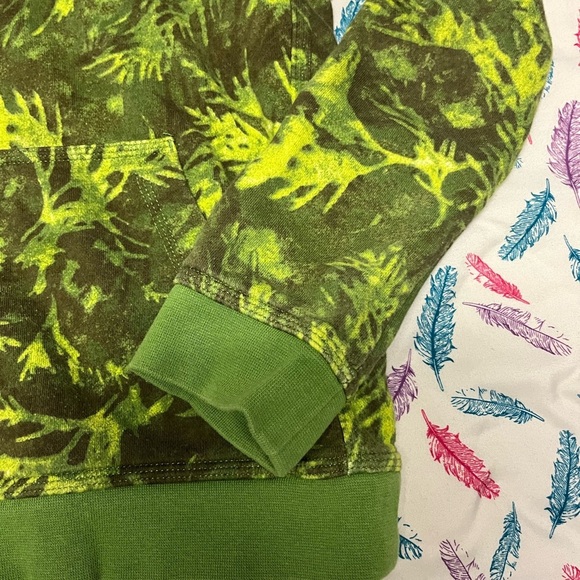 Nike Green Camouflage Hoodie - Picture 2 of 4